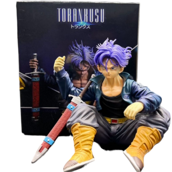TRUNKS SENTADO